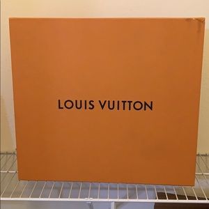 Louis Vuitton shopping box